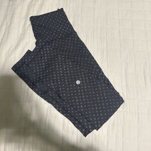 Lululemon Gray Textured Leggings